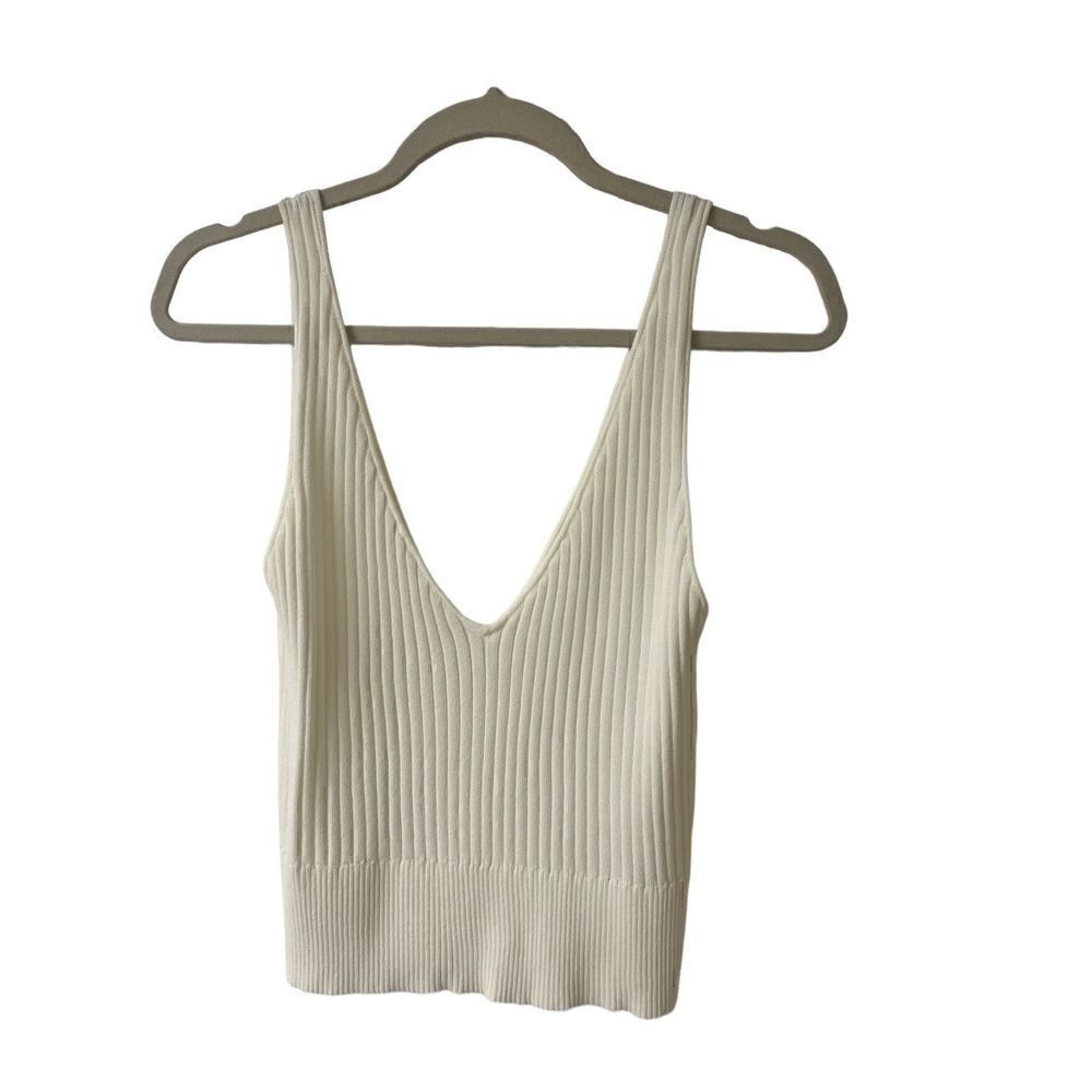 Line and dot sweater knit tank cream color sz Medium
